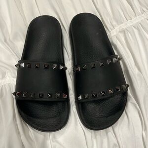 Valentino Rockstud Slides Size 37